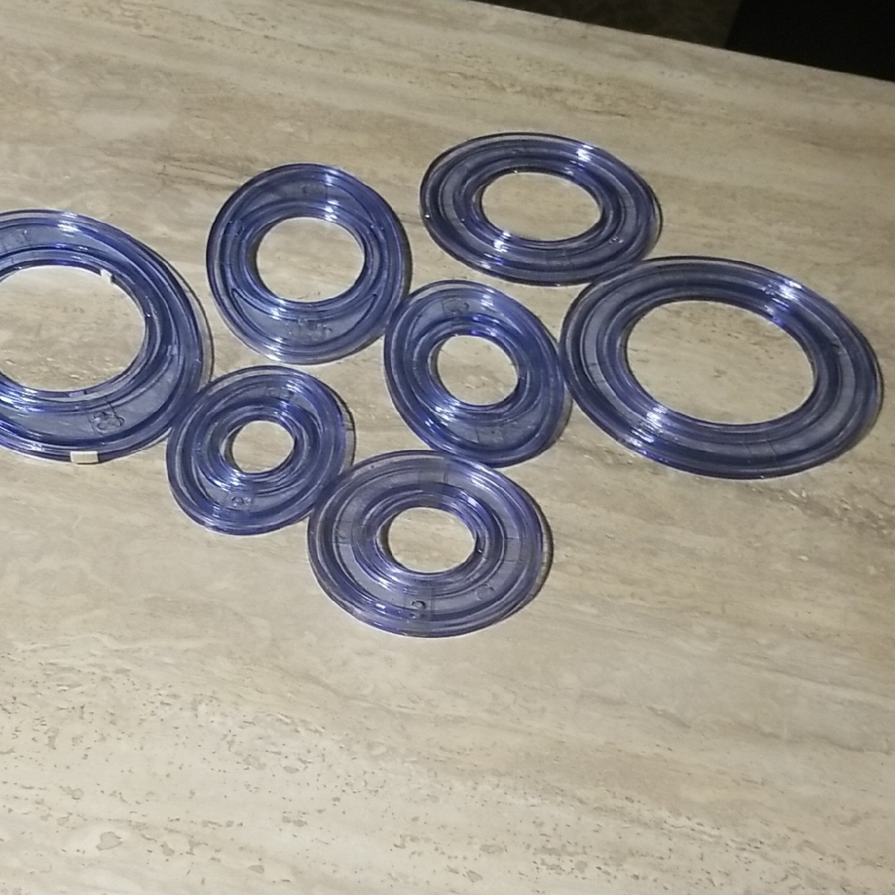 Creative Memories Blue Circle/Oval Cutting Templates